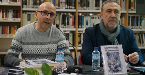 José Luis Molina presentó en Puebla de la Calzada 