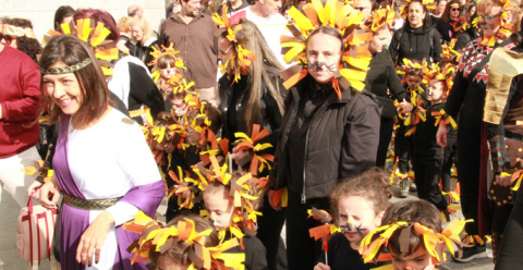 Los colegios de Montijo adelantaron su desfile de Carnaval
