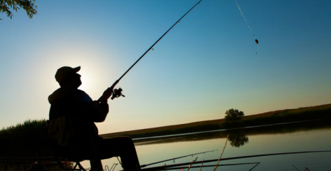 La Junta de Extremadura implanta la licencia inmediata de pesca mediante declaración responsable