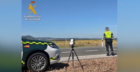 La Guardia Civil investiga a dos motoristas por circular a más del doble de la velocidad permitida
