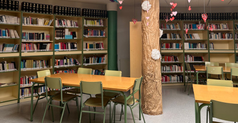 Educación incrementa la ayuda por alumno para libros de texto y material escolar en el curso 2026/2027