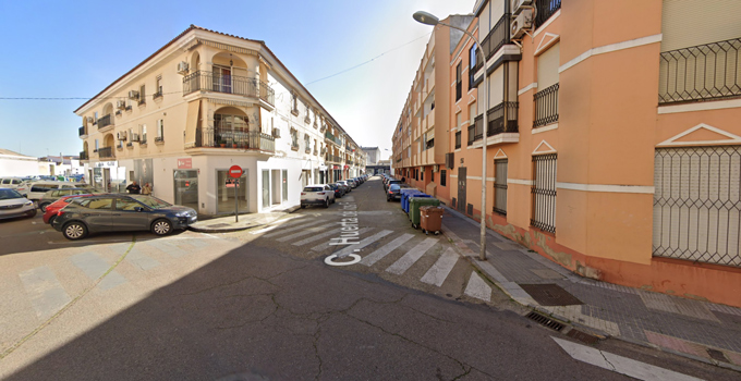 Urbanismo continúa el asfaltado y renovación de infraestructuras urbanas en Montijo