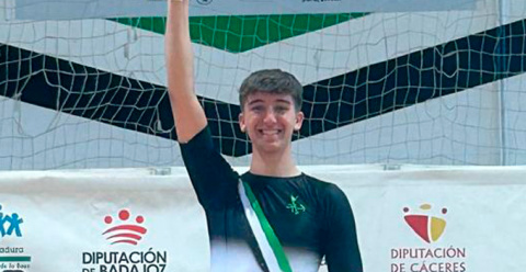 Rubén González Macías, tres veces campeón de Extremadura de Patinaje Artístico
