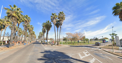 Policía Local de Montijo recuerda cómo respetar la señalización en la Avenida del Progreso mientras los semáforos están 