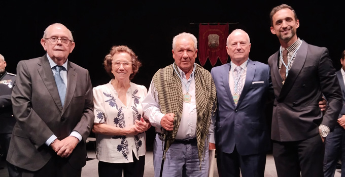Acto institucional del Ayuntamiento de Montijo: Pregón de Feria y entrega de medallas, nombramientos y distinciones