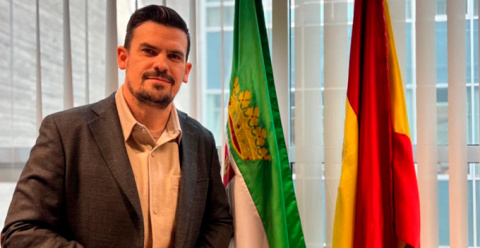 Santi Amaro deja la Dirección General de Deportes para centrarse en Mérida