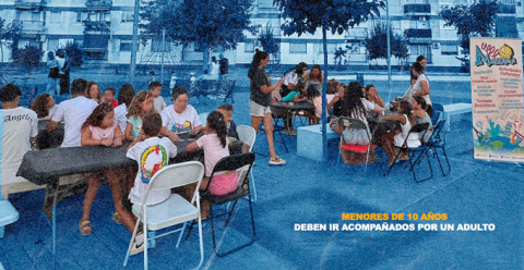 Mozzanca propone una tarde de juegos mesa al aire libre en la Plaza de las Cumbres