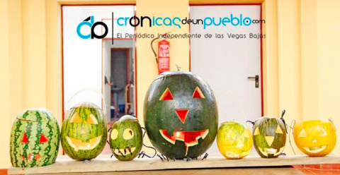 La Plaza de España se llena esta tarde de tradición y cultura de la mano de Agla con la Chaquetía y la Calavera el Conqui